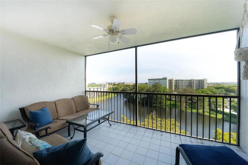2240 Cypress Bend Drive ##802 Pompano Beach, FL 33069
