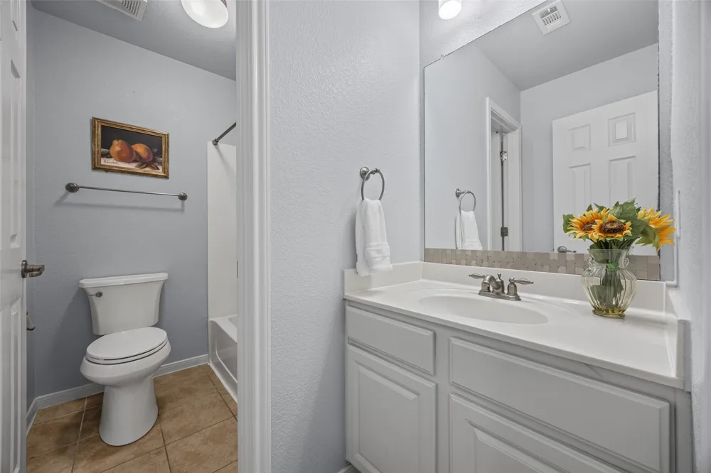 4506 Western Lake Drive Round Rock, TX 78665