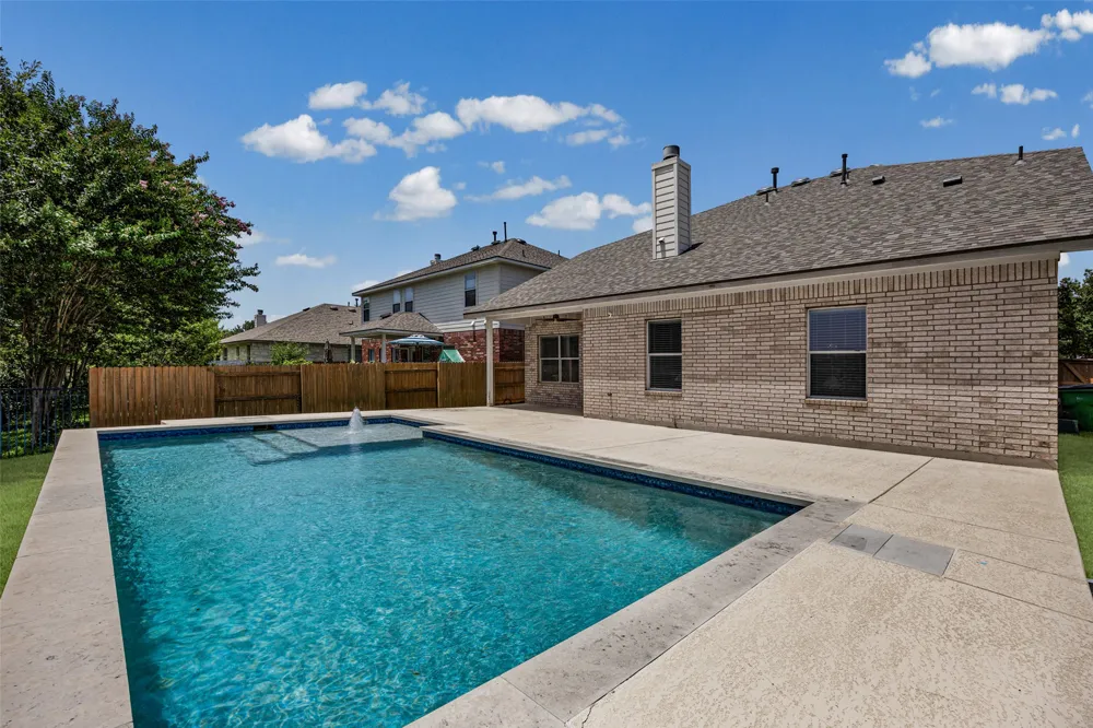 4506 Western Lake Drive Round Rock, TX 78665