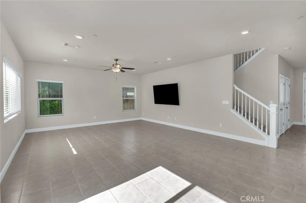 3774 Magellan Merced, CA 95340