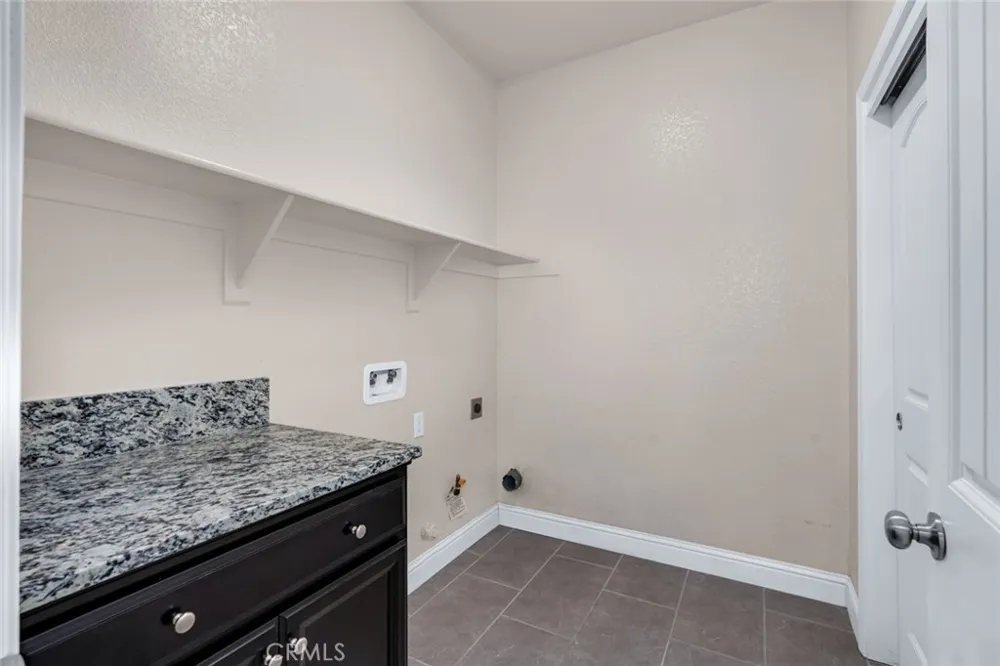 3774 Magellan Merced, CA 95340