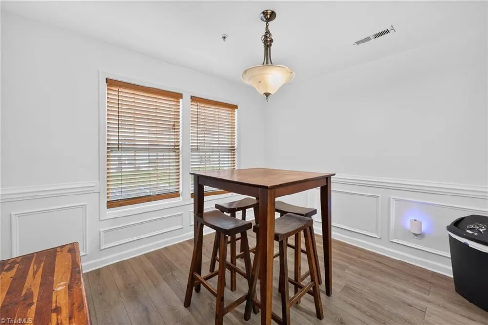 2206 McConnell Drive Kernersville, NC 27284