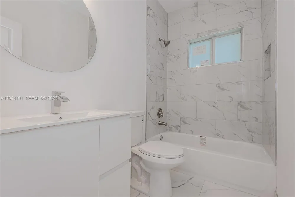 731 SW 6th St Dania Beach, FL 33004