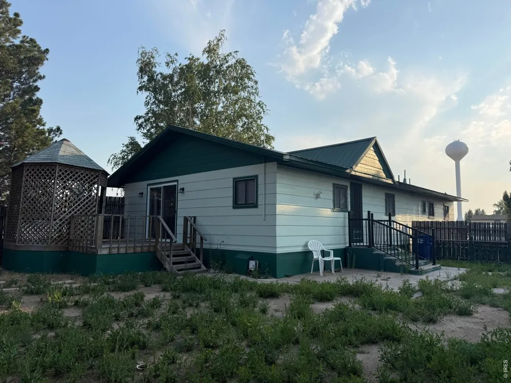 114 Linden Drive Log Lane Village, CO 80705