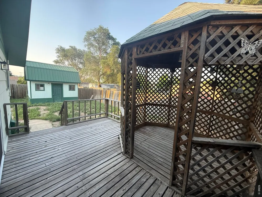 114 Linden Drive Log Lane Village, CO 80705