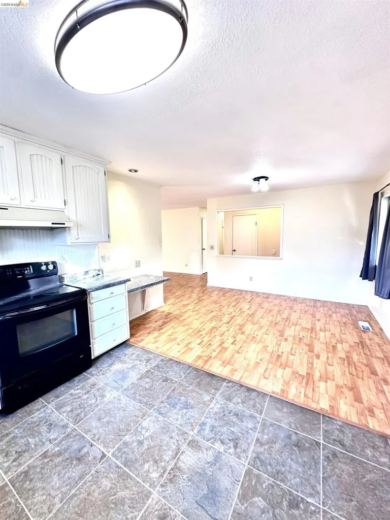 19381 Rockridge Way Sonora, CA 95370