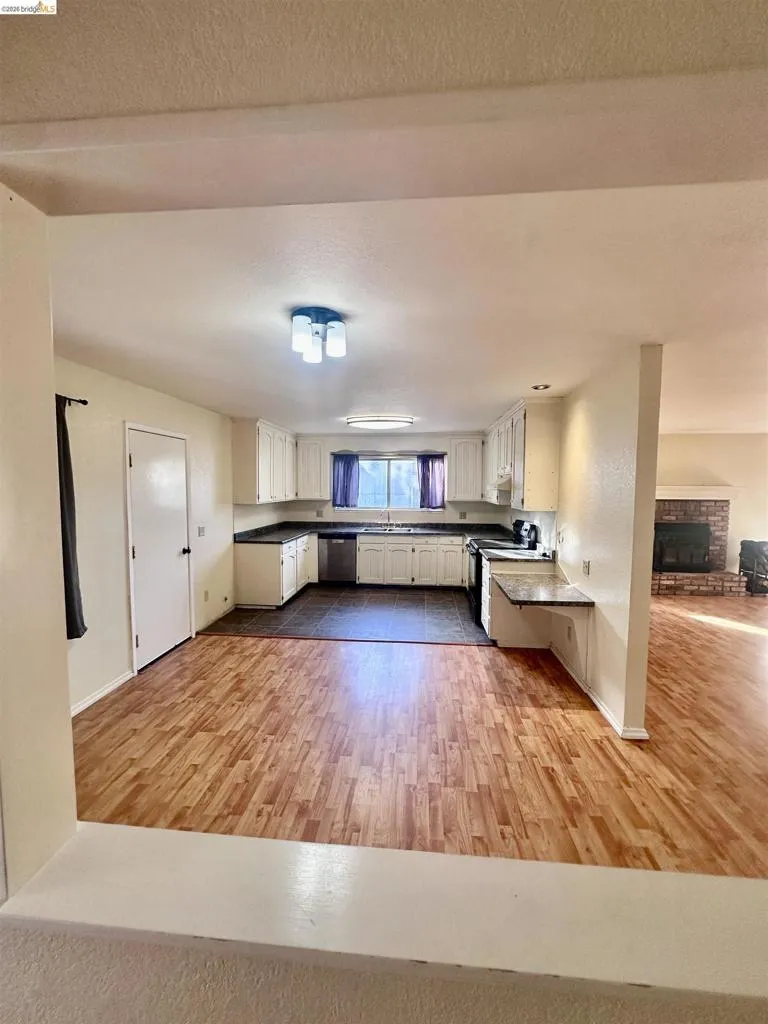 19381 Rockridge Way Sonora, CA 95370