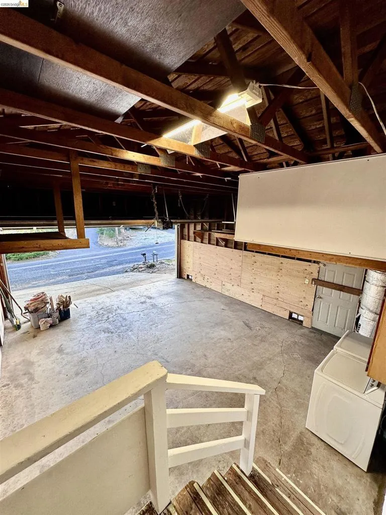19381 Rockridge Way Sonora, CA 95370