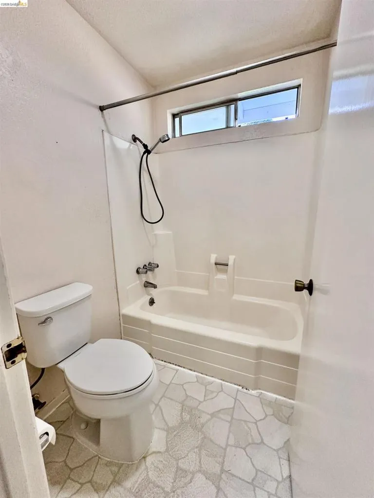 19381 Rockridge Way Sonora, CA 95370