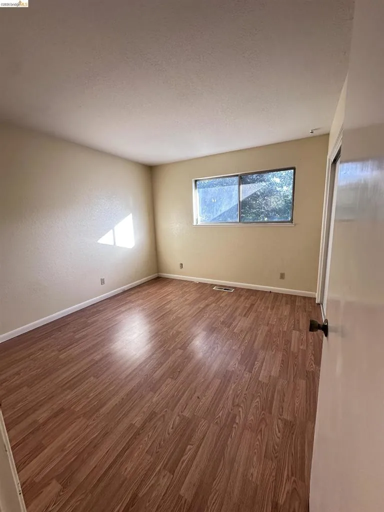 19381 Rockridge Way Sonora, CA 95370