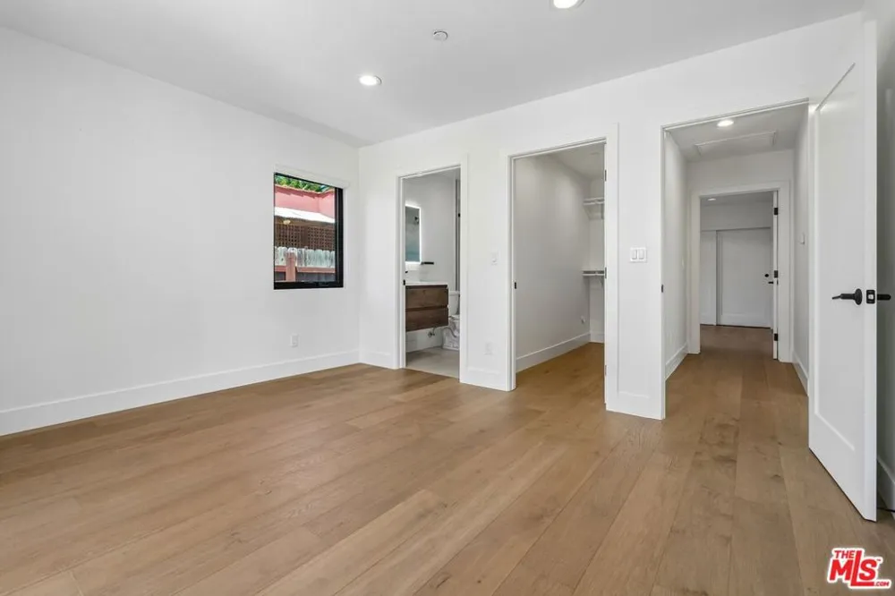 6521 Homewood Avenue Los Angeles, CA 90028