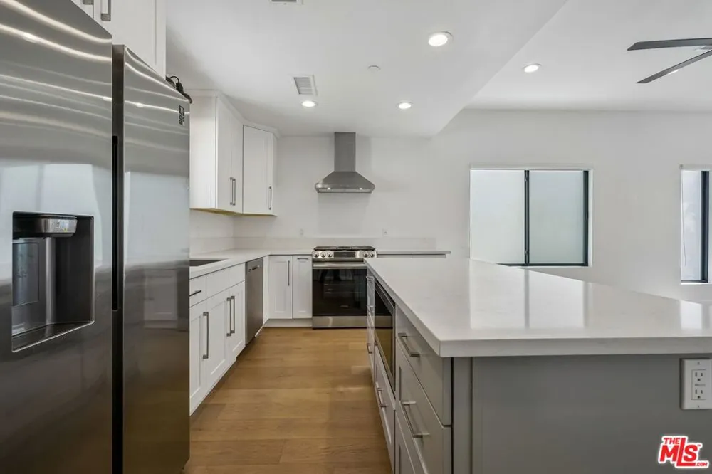 6521 Homewood Avenue Los Angeles, CA 90028