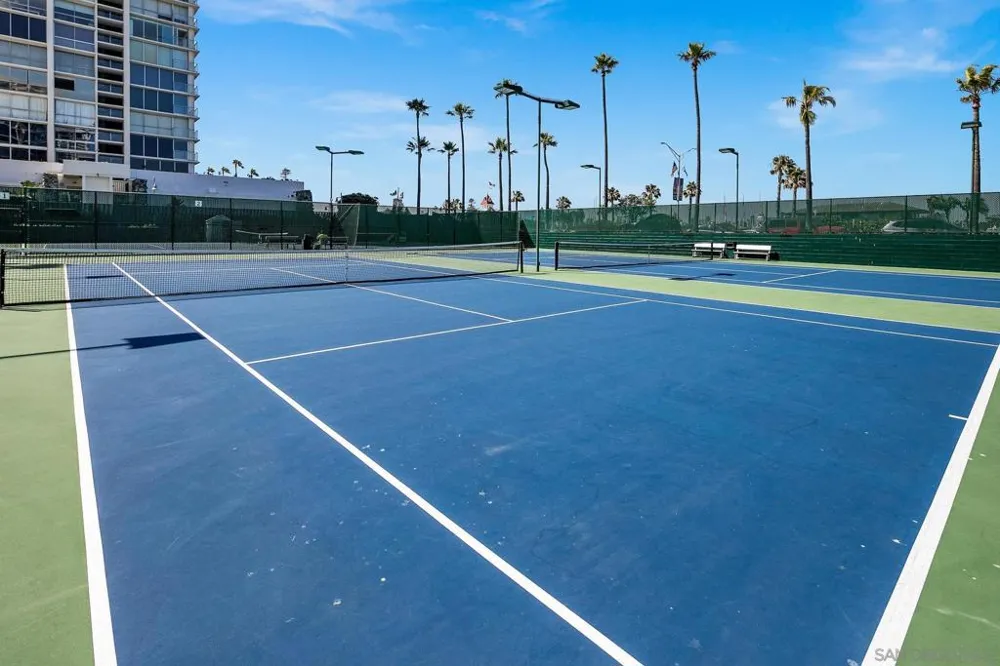 1710 Avenida del Mundo #209 Coronado, CA 92118