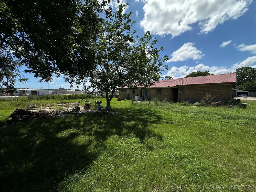 2002 15th Street McAlester, OK 74501