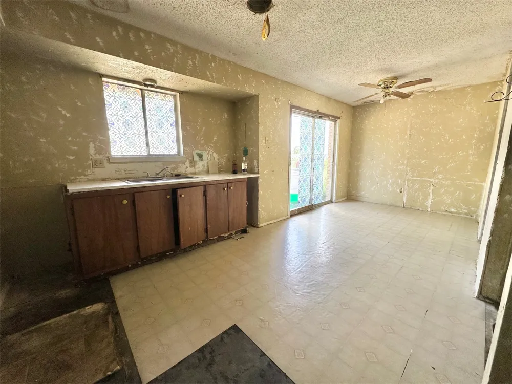 2002 15th Street McAlester, OK 74501
