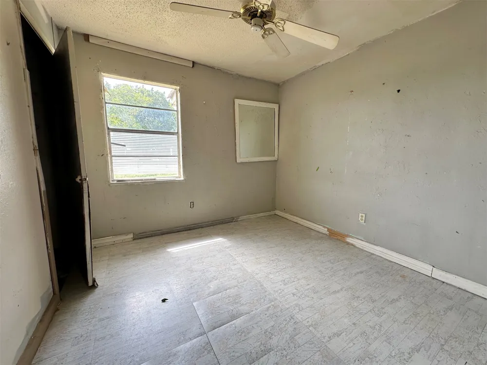 2002 15th Street McAlester, OK 74501