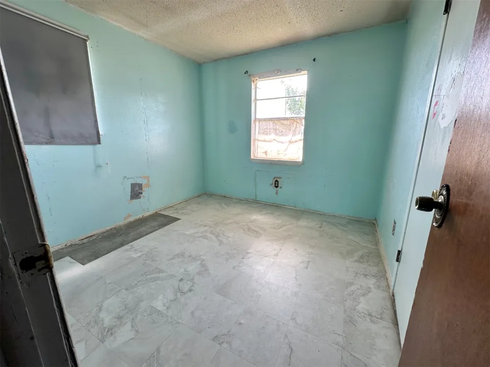 2002 15th Street McAlester, OK 74501