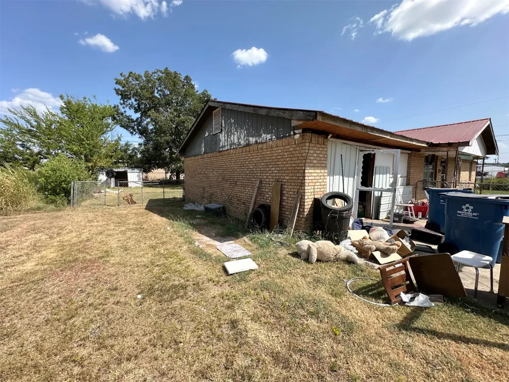 2002 15th Street McAlester, OK 74501