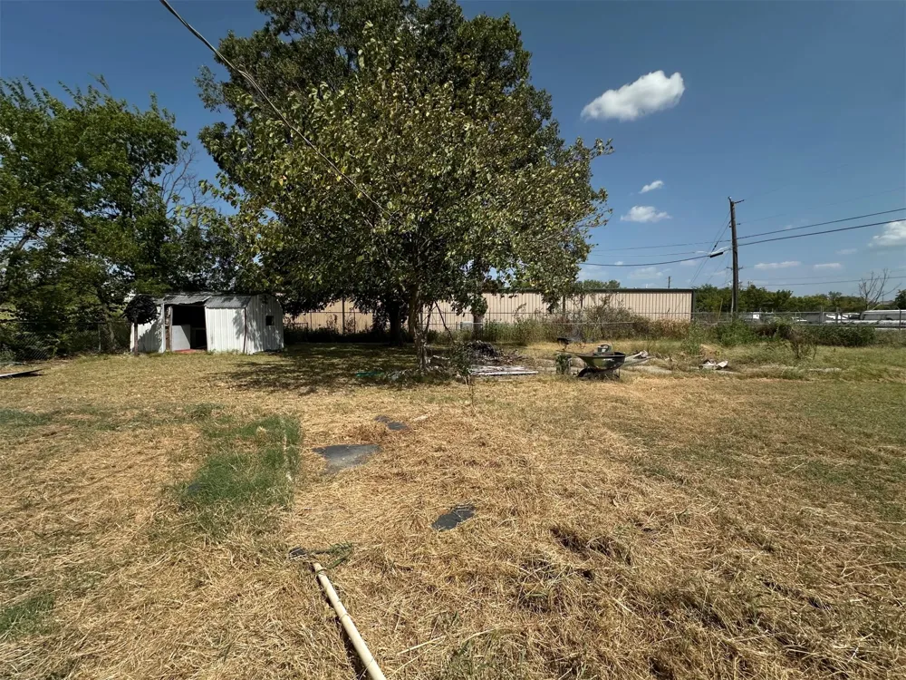 2002 15th Street McAlester, OK 74501