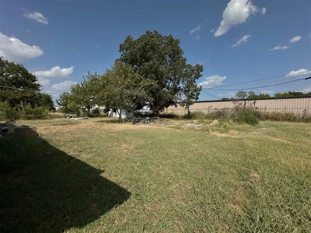 2002 15th Street McAlester, OK 74501