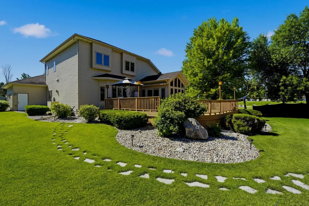 41 Westwood Drive Mayville, ND 58257