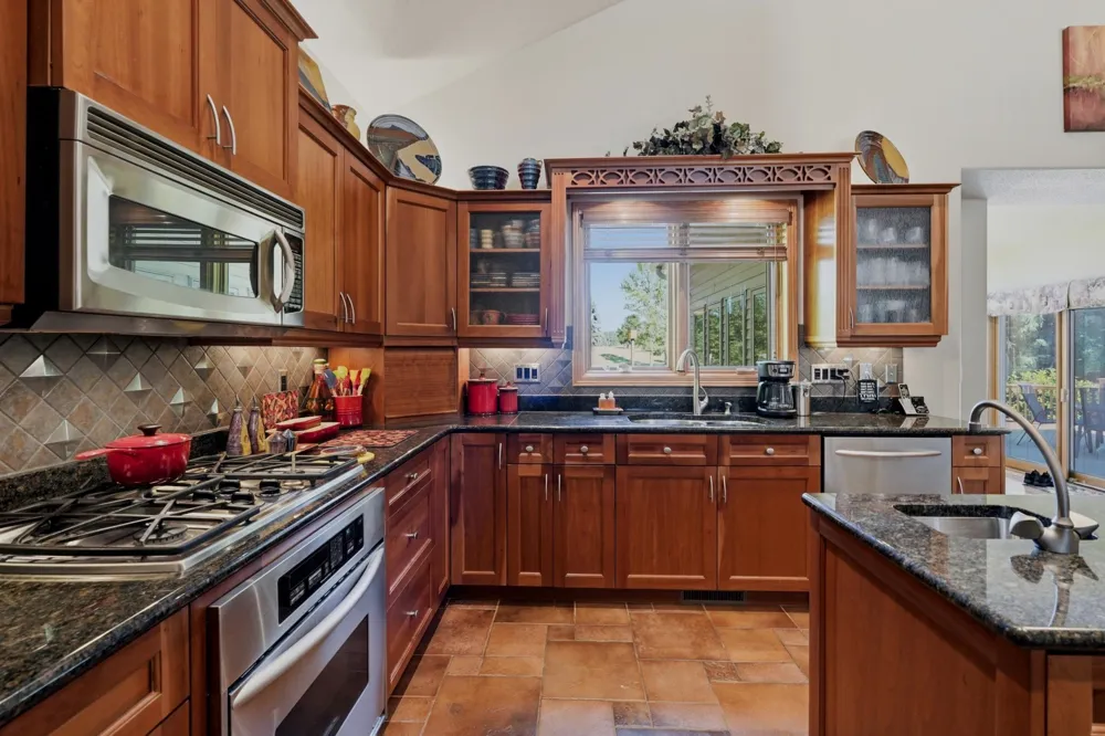 41 Westwood Drive Mayville, ND 58257