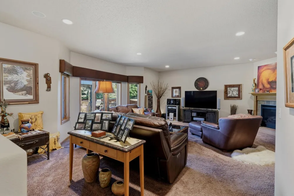 41 Westwood Drive Mayville, ND 58257