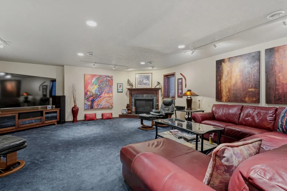 41 Westwood Drive Mayville, ND 58257