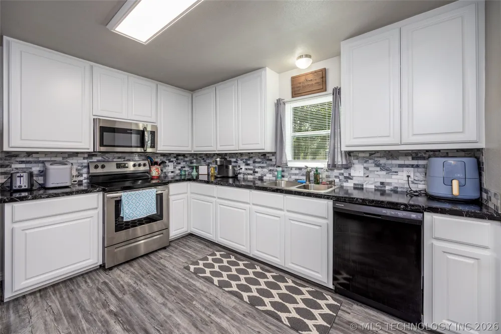 647 Sawmill Road Durant, OK 74701