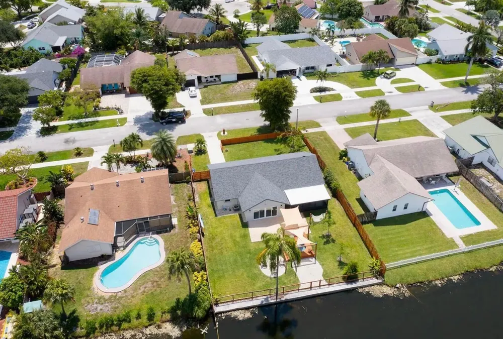 3026 Dunlin Road Delray Beach, FL 33444