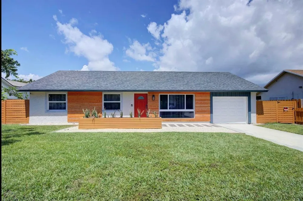 3026 Dunlin Road Delray Beach, FL 33444