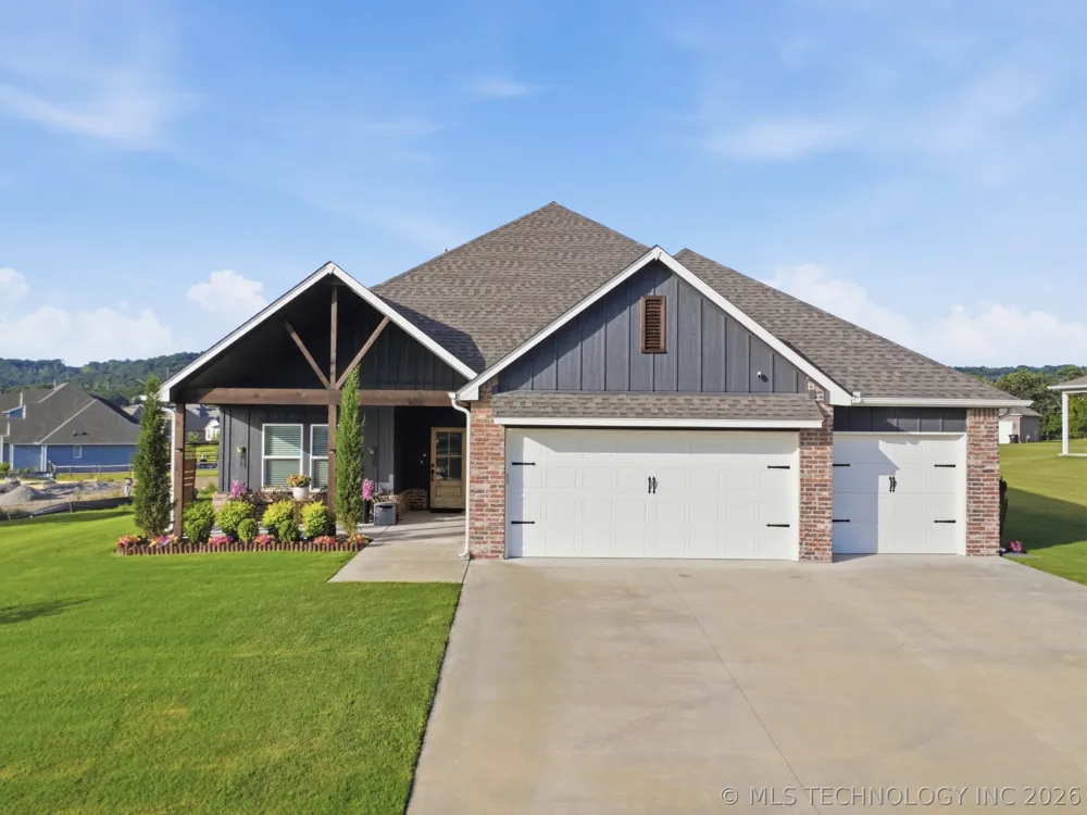 18960 E Orchard Circle Catoosa, OK 74015