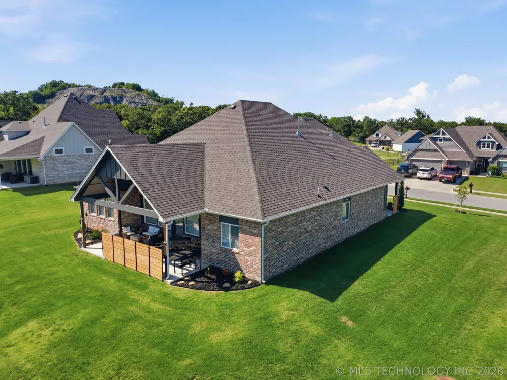 18960 E Orchard Circle Catoosa, OK 74015
