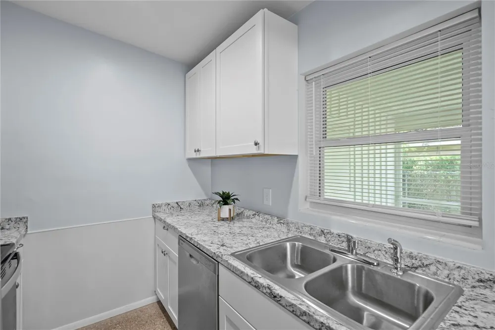 5212 INDIANA AVENUE Winter Park, FL 32792
