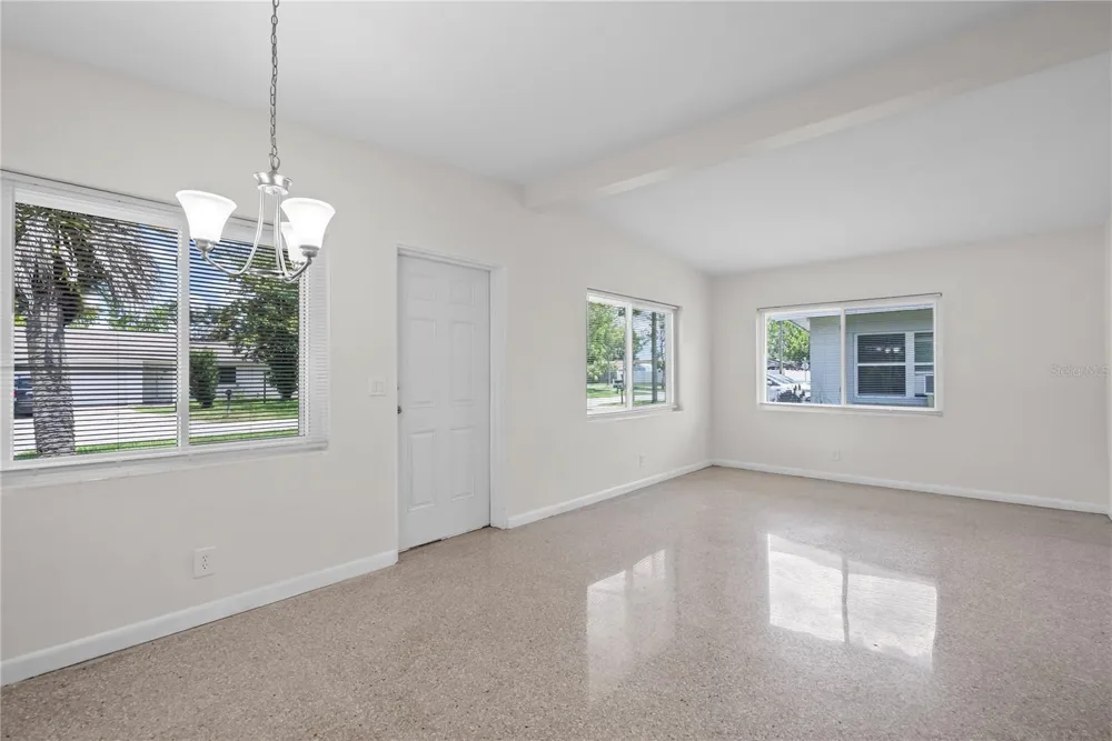 5212 INDIANA AVENUE Winter Park, FL 32792