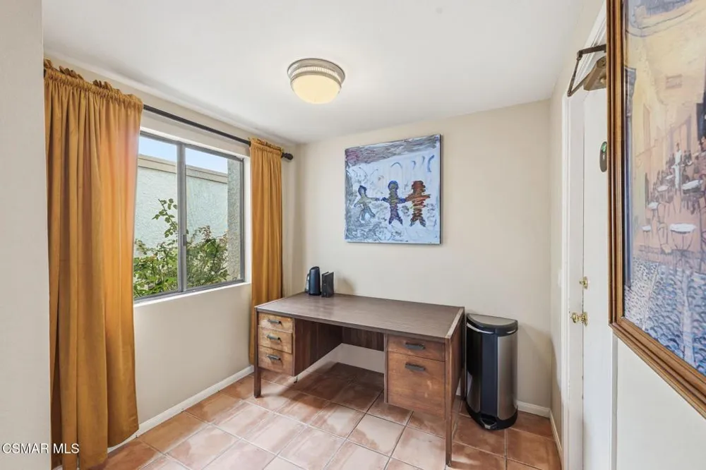 292 San Vincente Circle Newbury Park, CA 91320