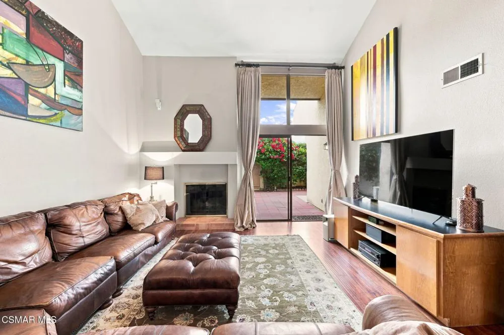 292 San Vincente Circle Newbury Park, CA 91320