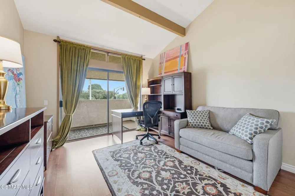 292 San Vincente Circle Newbury Park, CA 91320