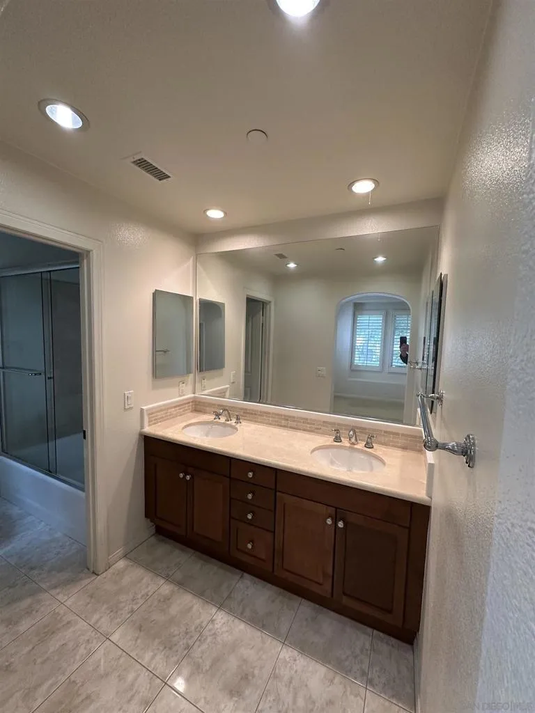 882 Sunset Place Diamond Bar, CA 91765