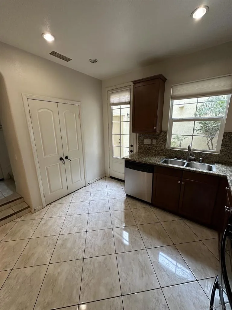 882 Sunset Place Diamond Bar, CA 91765