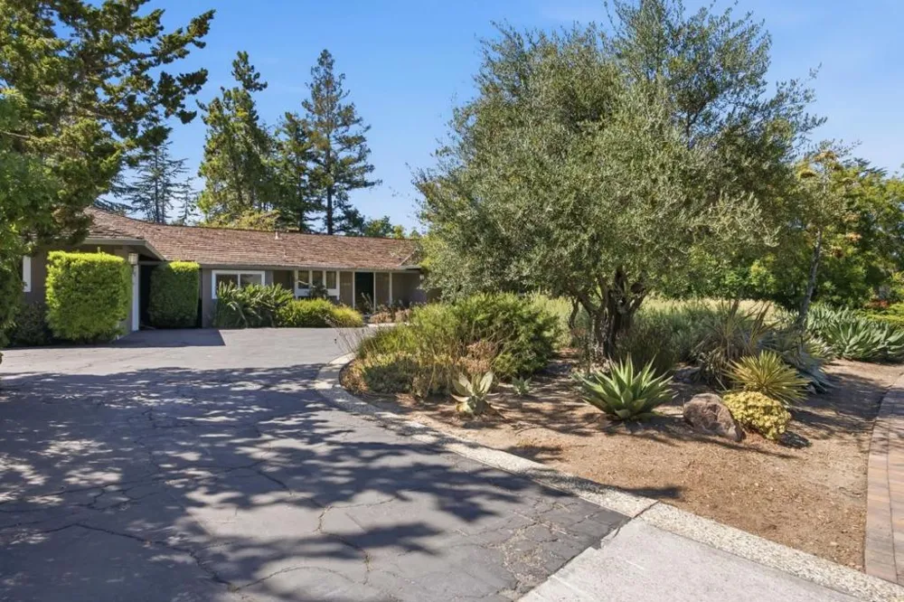 13565 Wendy Lane Saratoga, CA 95070
