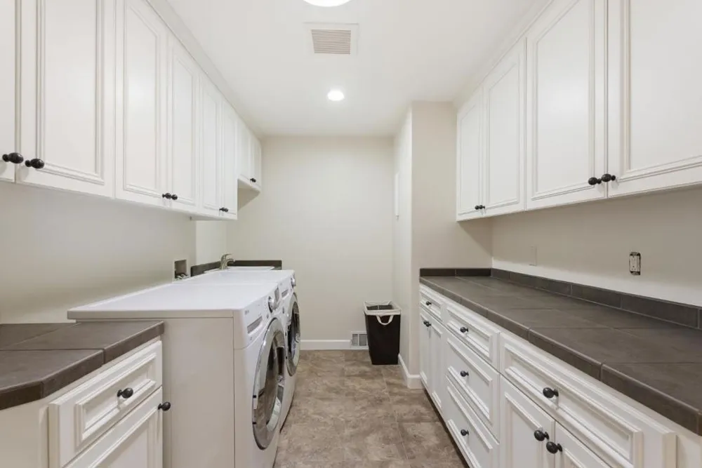 13565 Wendy Lane Saratoga, CA 95070