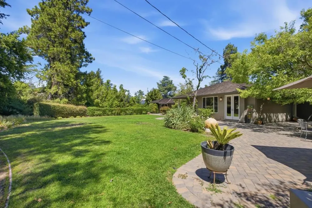 13565 Wendy Lane Saratoga, CA 95070