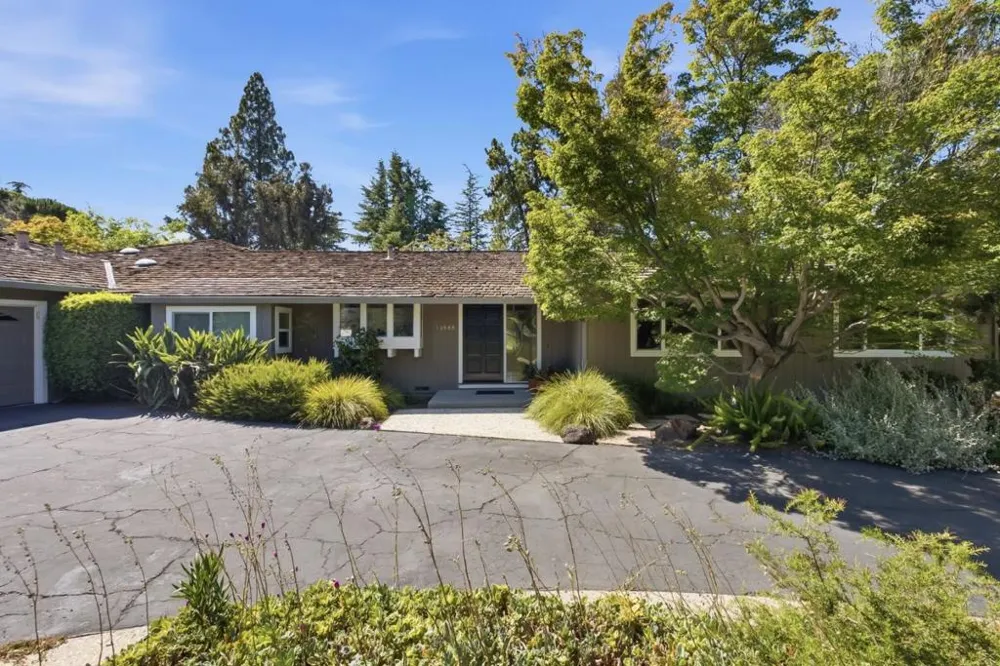 13565 Wendy Lane Saratoga, CA 95070