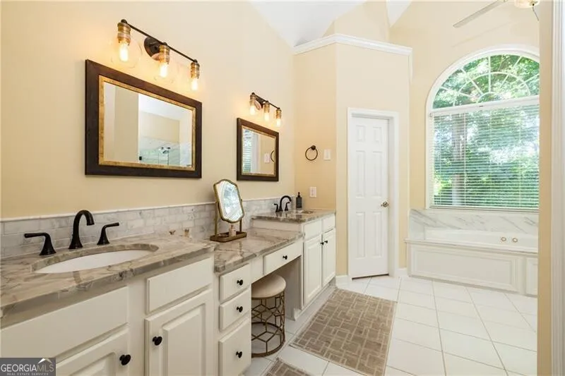2975 Towne Village DR Duluth, GA 30097