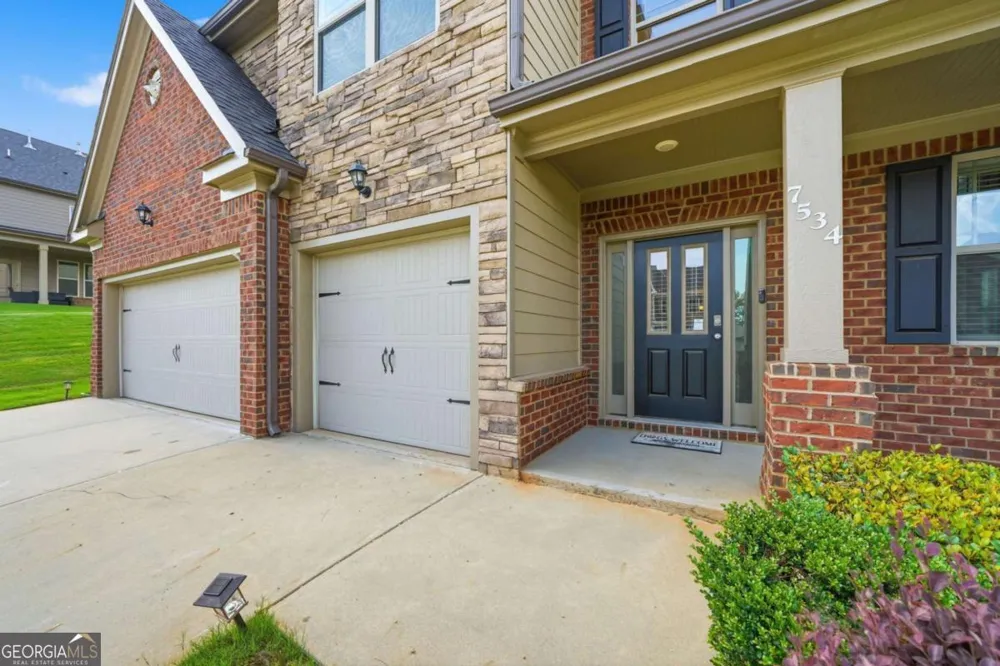 7534 Brook Rose WAY Lithonia, GA 30038