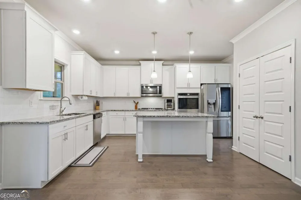 7534 Brook Rose WAY Lithonia, GA 30038