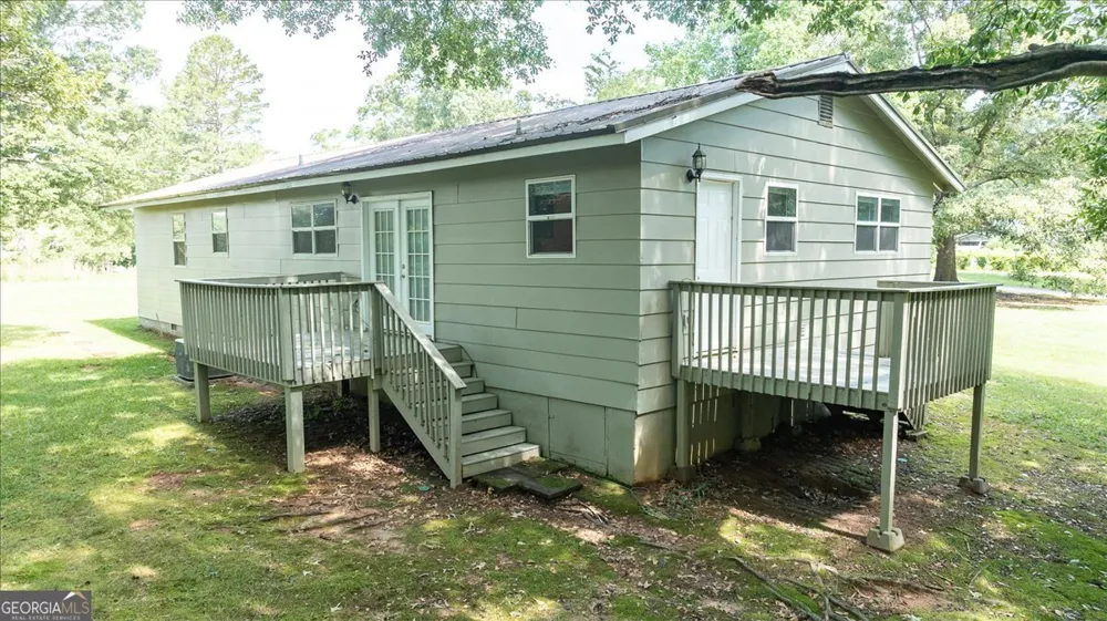 508 Thurmond CIR Statham, GA 30666