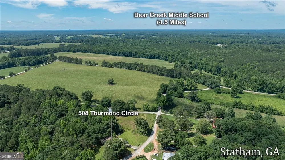 508 Thurmond CIR Statham, GA 30666