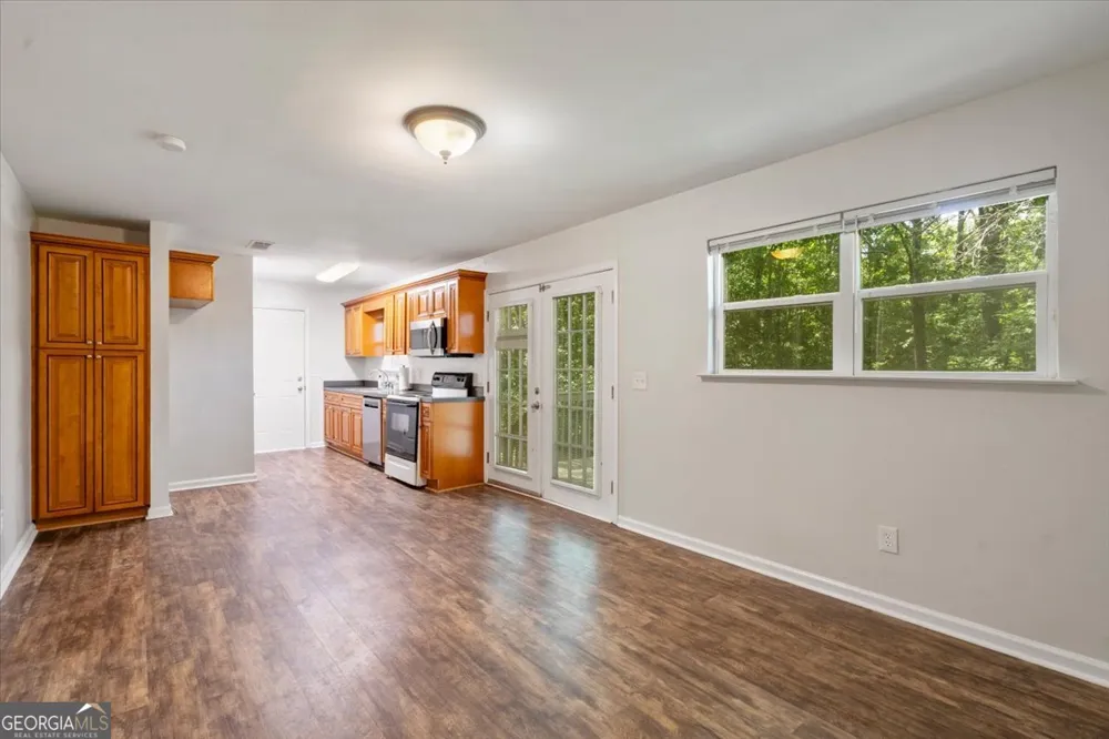 508 Thurmond CIR Statham, GA 30666